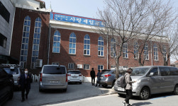 전광훈 목사의 사랑제일교회, 코로나19 5명 확진...주말집회 긴장도 고조