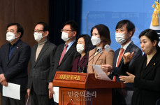 부산특별광역시법 촉구하는 국민의힘 부산의원들[포토]