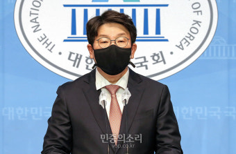 원내대표 경선에 출마하는 권성동[포토]