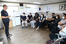 [노동자 열전⑤] 한국쓰리엠 화성공장 김은희 “강아지 없었으면 어떻게 버텼을지 몰라요”