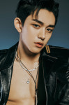 보이그룹 NCT 루카스, 부적절한 사생활 논란에 사과