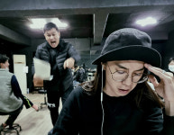 팬데믹 속 배우들의 자전적 ‘노동’ 이야기, 연극 ‘노동가Ⅱ’