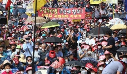 사료값 지원대책 마련하라