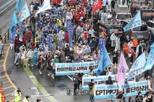 한미일 공조 강화하는 CPTPP 가입 중단하라