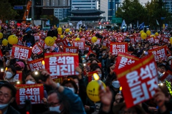 윤석열 탄핵에 반대하는 집회와 헌재 결정에 관심 집중