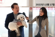 [포토] 윤석열 대통령과 김건희 여사 서초 아크로비스타 환송 행사