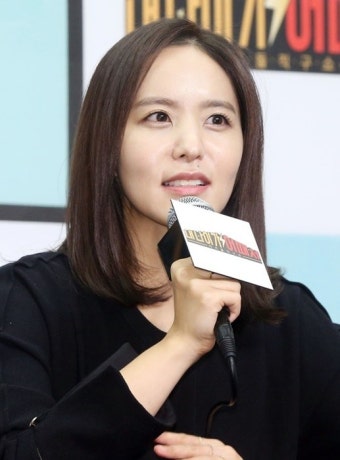 박지윤, 이혼 관련 불륜설에 결국 “허위사실 유포 5인 고소”