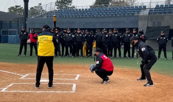 KBO 허구연 총재, 심판위원회 피치클락·ABS 적응훈련 점검