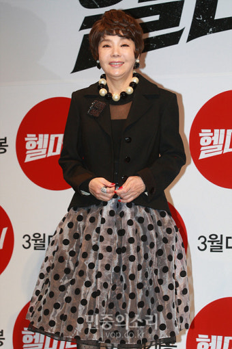 배우 김수미, 심정지로 사망...향년 75세