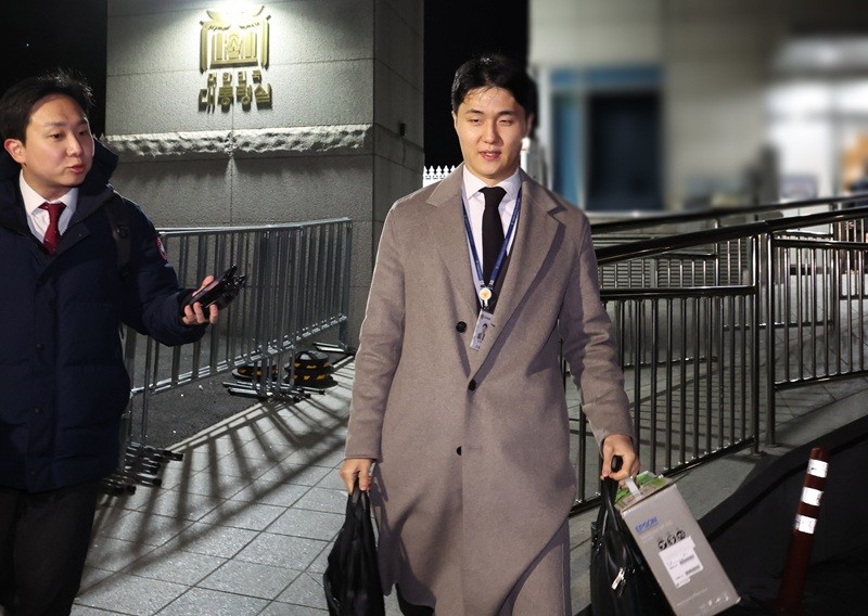 대통령실과 관저 압수수색 불발, 공수처의 조처에 주목