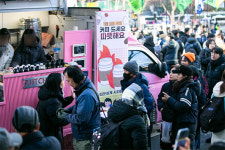 “길을 여는 민주노총에 고마워서” 집회 현장에 커피차 쏜 30대 사회복지사
