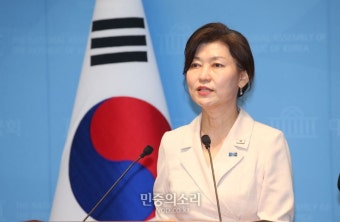 강경숙 의원, 매관매직 의혹 이배용 국가교육위원장 사퇴 촉구