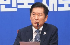 정청래 대표, “조희대 대법원장 대통령위에 있나... 사퇴해야”