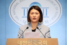 용혜인 성평등가족부 장관 후보자 청문회, 여야 증인 채택 갈등으로 회의 무산