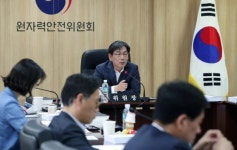 기장연구로, 신청 5년만에 건설허가 의결