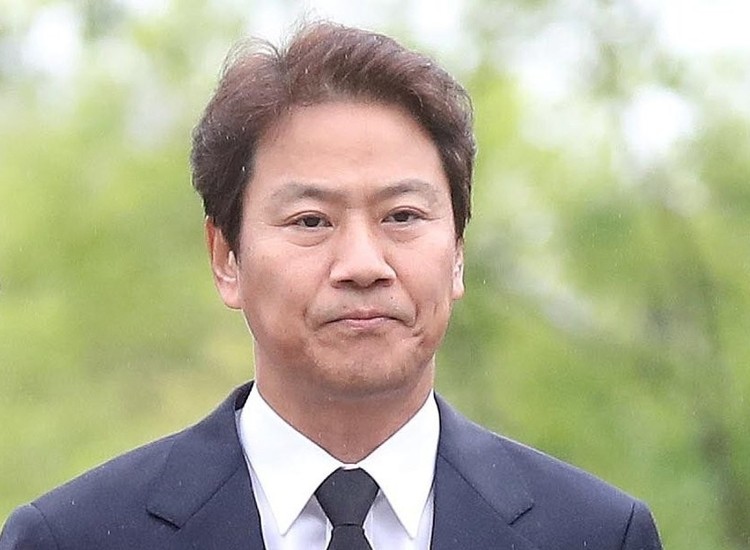 한국 검찰, 이상직 전 국회의원 중소벤처기업진흥공단 이사장 임명 의혹 조사에 임종석 전 대통령 비서실장 조사 결정