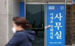 담양 지인 모임 확진자 39명...n차 확산 비상