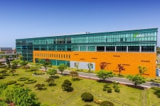 [금일 의료·제약 주요기사]셀트리온, 차세대 mRNA 백신 플랫폼 개발 착수...유유제약, 제천공장 증설에 70억원 투자 外