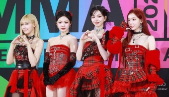 에스파, 사전녹화 중 무대서 '화재'…