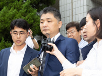 증거인멸·도주우려…SM 시세조종 카카오 김범수 구속