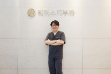 “속 건조 없애는 HA스킨부스터가 빛나는 피부 만들어”