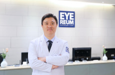 렌즈삽입술·스마일라식, 자녀·부모 연령별 수술법 달라