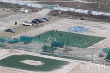 [단독] 코로나19 판치는데 인천 송도 한복판에서 축구를?