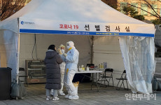 [속보] 인천서 요양병원 종사자 7명 등 19명 추가 확진