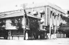 [개항장 일대 기행] 한국근대문학관과 인천미두취인소터