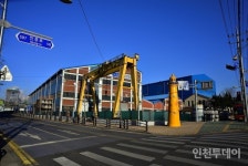 [개항장 기행] 도쿄시바우라제작소 인천공장, 화수부두 형성과 쇠락