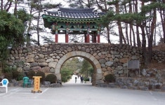 [오늘의 역사] 천년 고찰 양양 낙산사, 화마를 입다