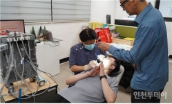 인천시 치과의사협회, 미추홀푸르내센터 찾아 진료 봉사