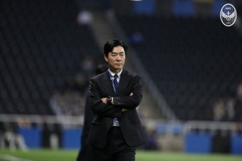 윤정환 인천utd 감독, 4월 이달의 감독상 수상 4전 전승 리더십 빛났다