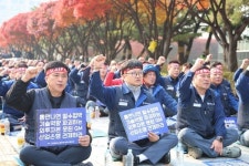 관세 핑계 한국지엠 직영정비 폐쇄 산업은행이 책임져라