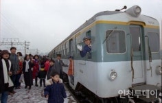 [오늘의 인천소사] 인천역∼송도역 10분 수인선 개통