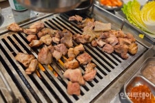 [인천 30년 지킴이] 연탄불 노릇노릇 주안 신기촌 32년 전통 마포주먹고기