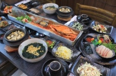 제주도를 한 상에 담아낸 서귀포 맛집 운정이네