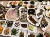 여수 맛집 사계절 횟집, 싱싱한 자연산 활어회 맛볼 수 있는 장소로 관심