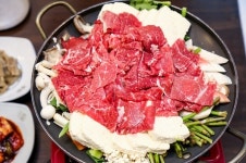 문경새재 나들이, 가족여행으로 딱…전국 미식가들이 인정한 맛집 임꺽정가든