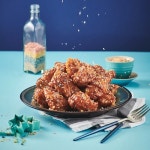 치킨플러스 톡톡치킨 치킨과 팝핑캔디의 이색조합에 소비자 관심 up