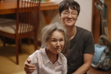 영화 로망 현장 스틸 전격 공개