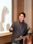 광주 미라클의원 강효 박사, 대한미용외과학회에서 헤어라인 모발이식의 우수성 발표