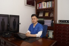 [칼럼] 다양한 증상을 유발하는 교통사고후유증, 근본적인 원인치료가 중요