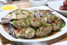 동대문 맛집 순미네행복게장, 양념·간장게장·셀프바·막걸리 무한리필 제공