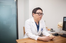 [칼럼] 시니어 건강, 정기적인 치과 치아관리가 우선되어야