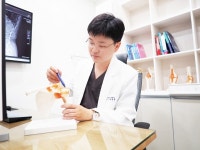 오십견, 대수롭지 않게 여기면 일상생활 어려움 겪을 수 있어