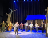 밀양시, 밀양아리나 토요극장 막 올라