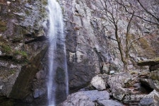 금강산에도 없는 금오산 약사암