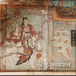[비천 천상세계를 노래하다] 불법을 장엄하고 부처님을 찬탄하라 법당 속 비천