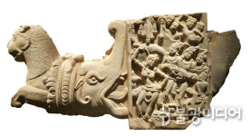 [붓다의 발자국, 불족적] 붓다의 발, 무불상 시대 석가여래의 상징